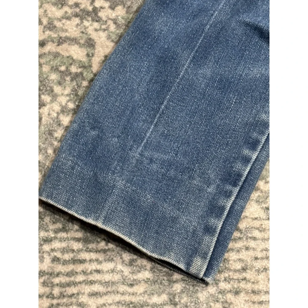 Levis product pair